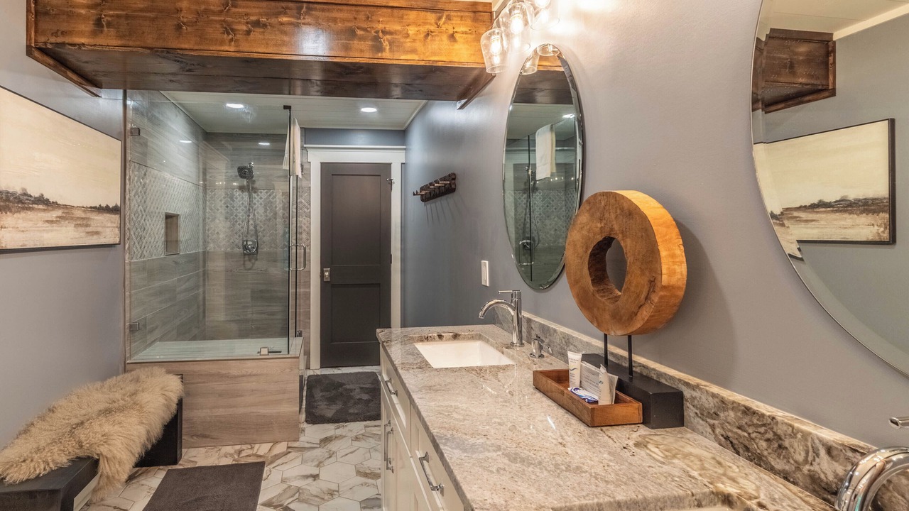 Photo of Bathroom in Cullowhee