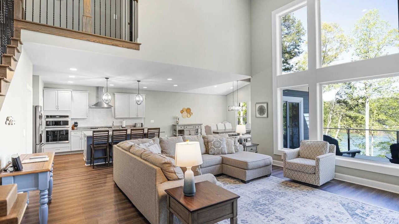 Photo of Livingroom in Seneca
