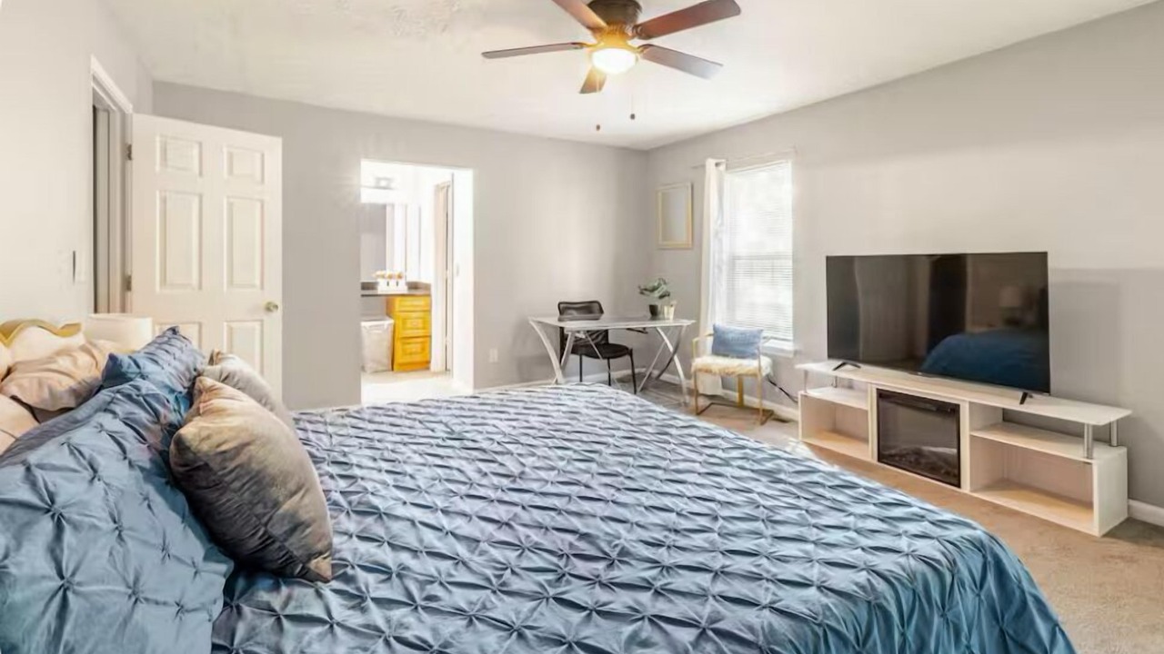 Photo of Bedroom in Smyrna