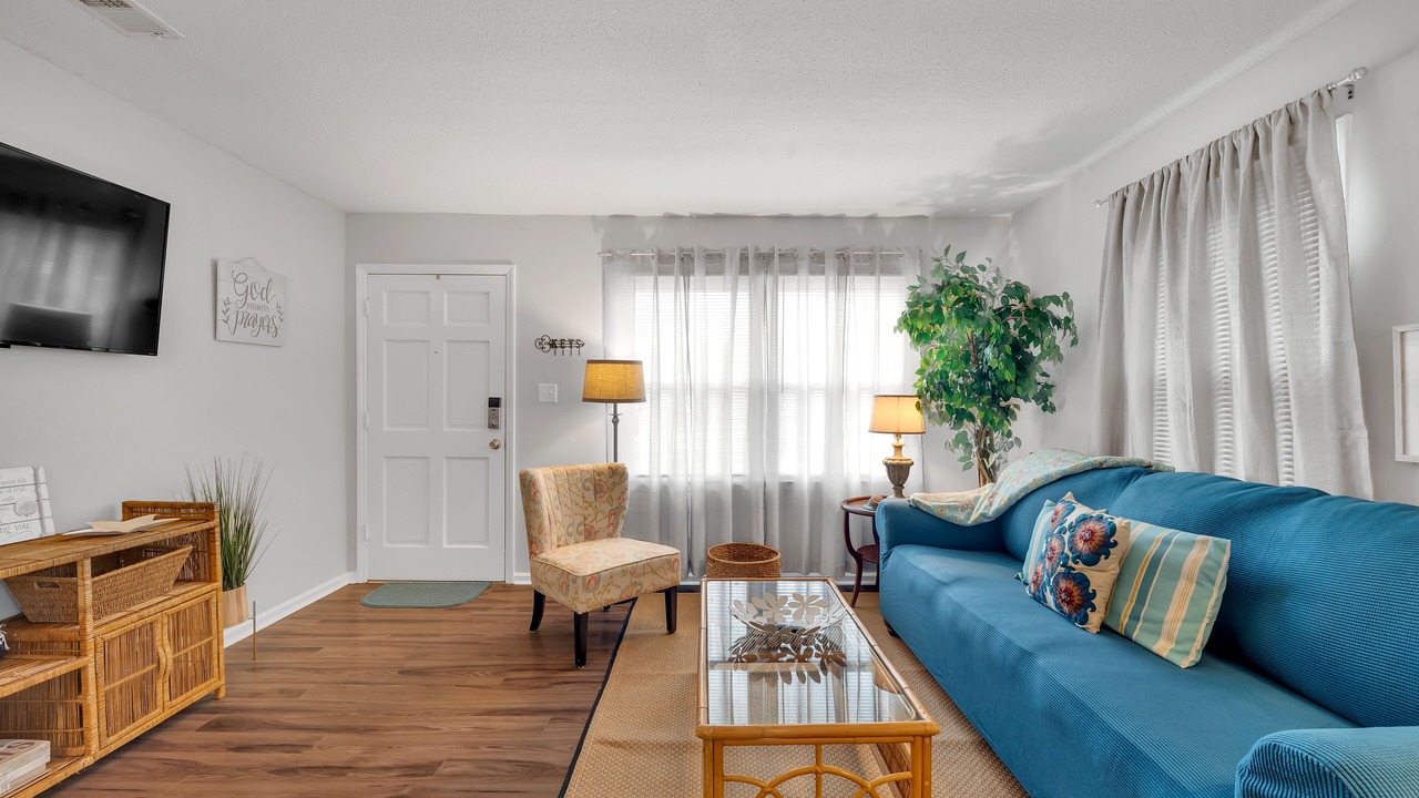 Photo of Livingroom in Hemby Bridge