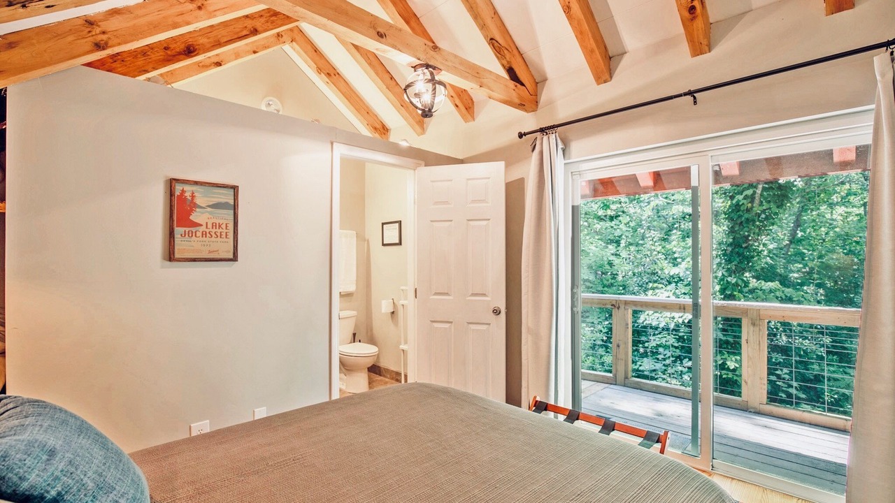 Photo of Bedroom in Pickens
