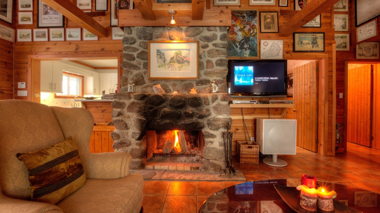Photo of Livingroom in Dysart et al