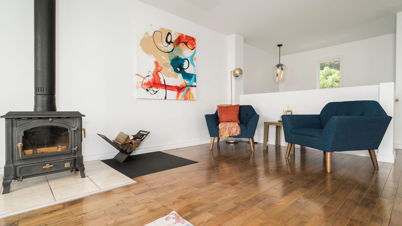 Photo of Bedroom in Petite-Riviere-Saint-Francois
