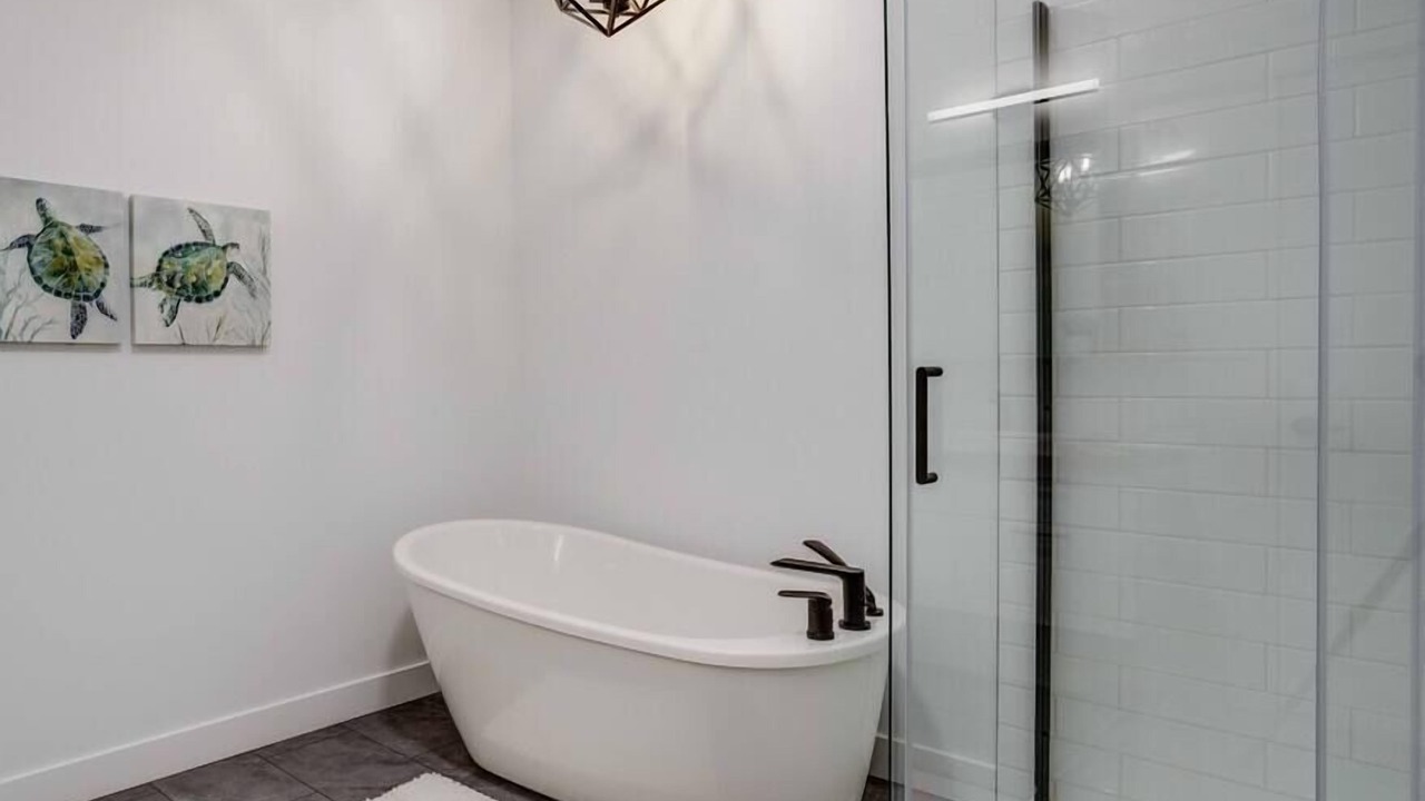 Photo of Bathroom in Orford