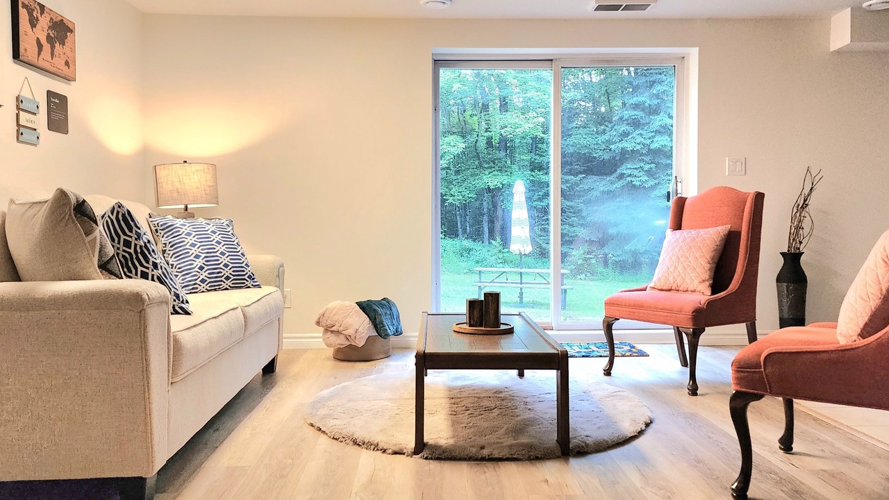 Photo of Bedroom in Bracebridge