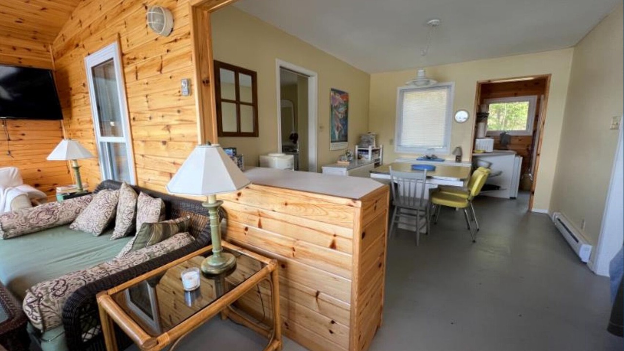 Photo of Livingroom in Kenora