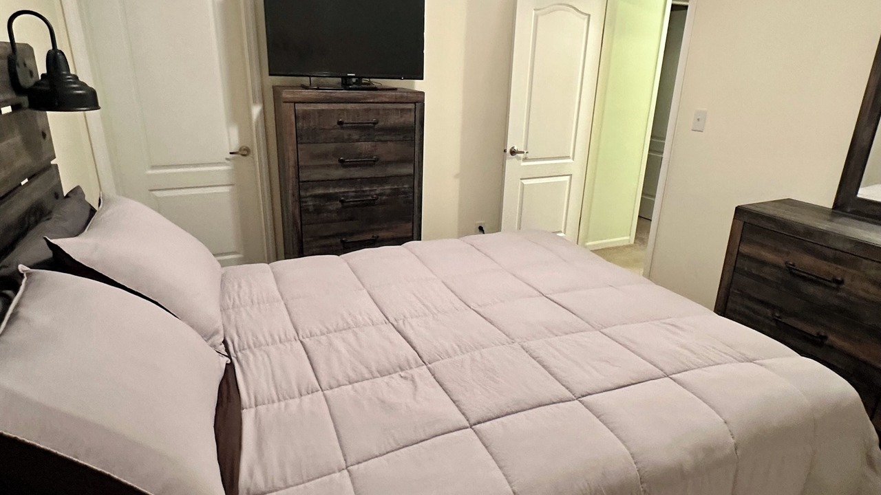 Photo of Bedroom in Elizabethtown