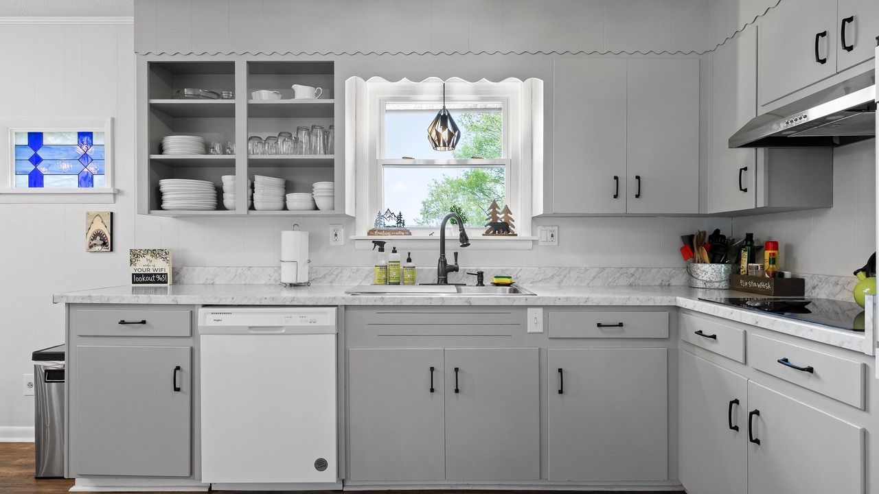 Photo of Kitchen in Chattanooga Valley