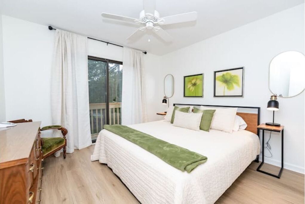 Photo of Bedroom in Salem