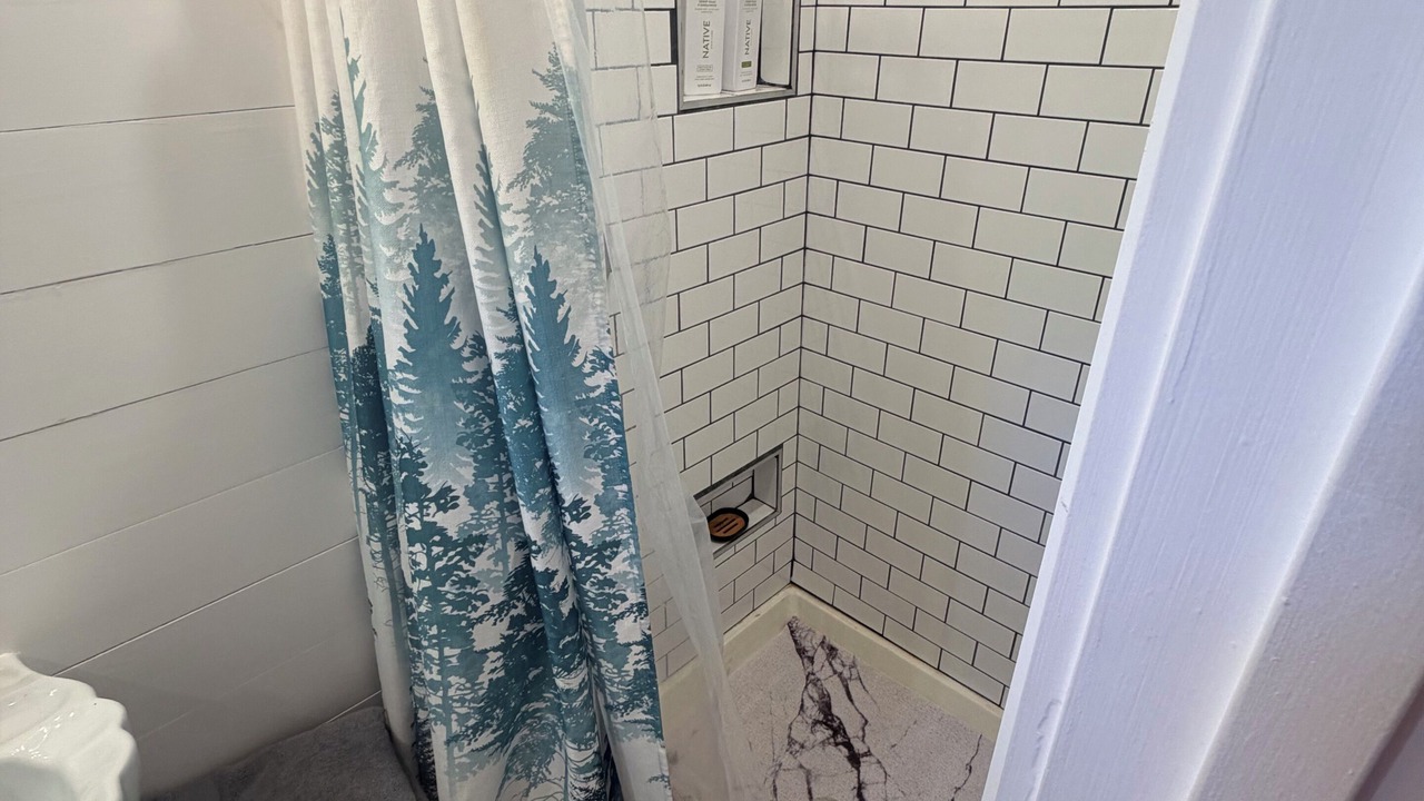 Photo of Bathroom in Carthage