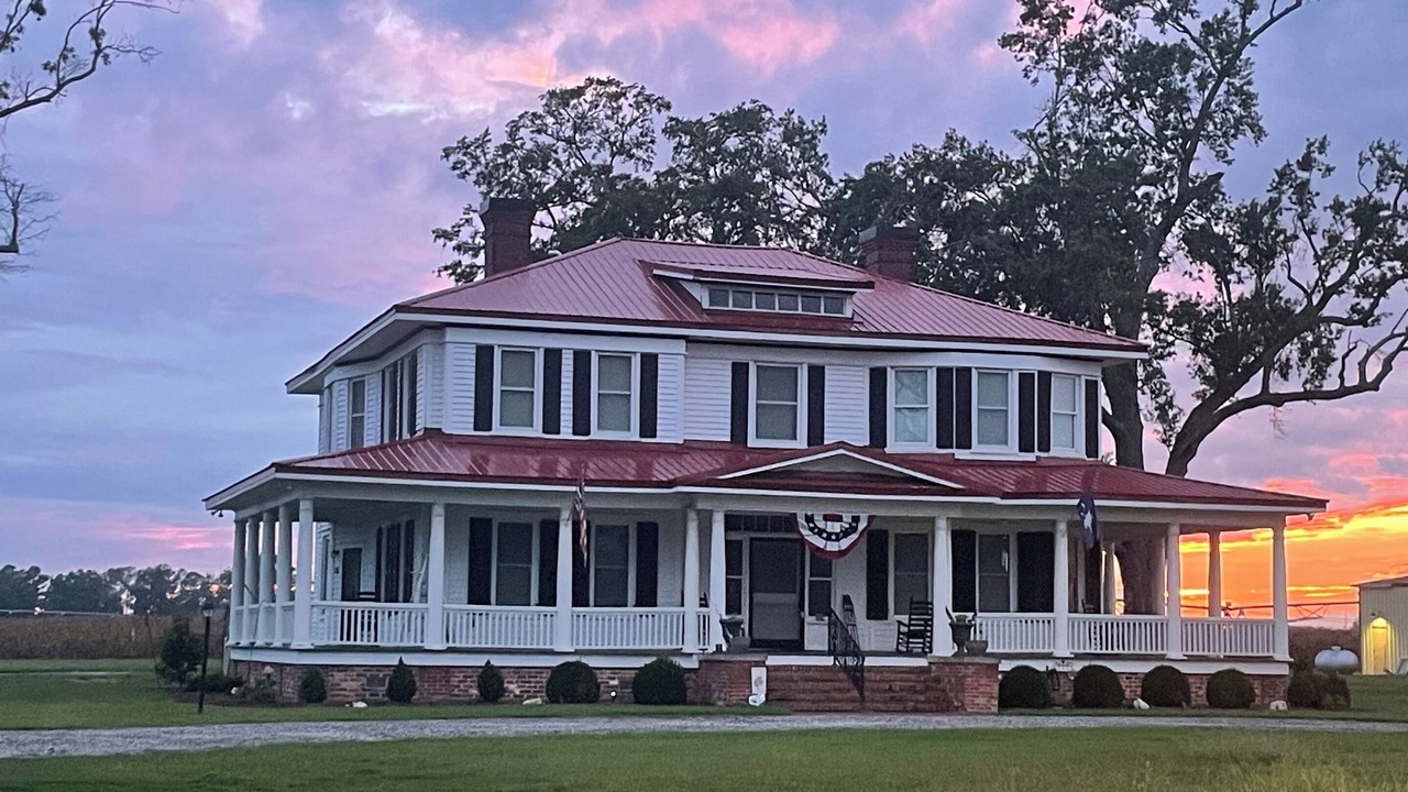 Photo of Outdoor in Elliott