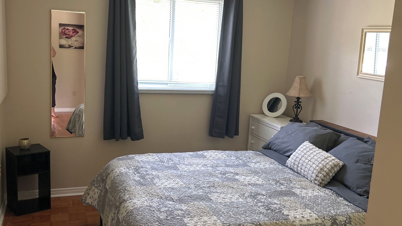 Photo of Bedroom in Sauble Beach