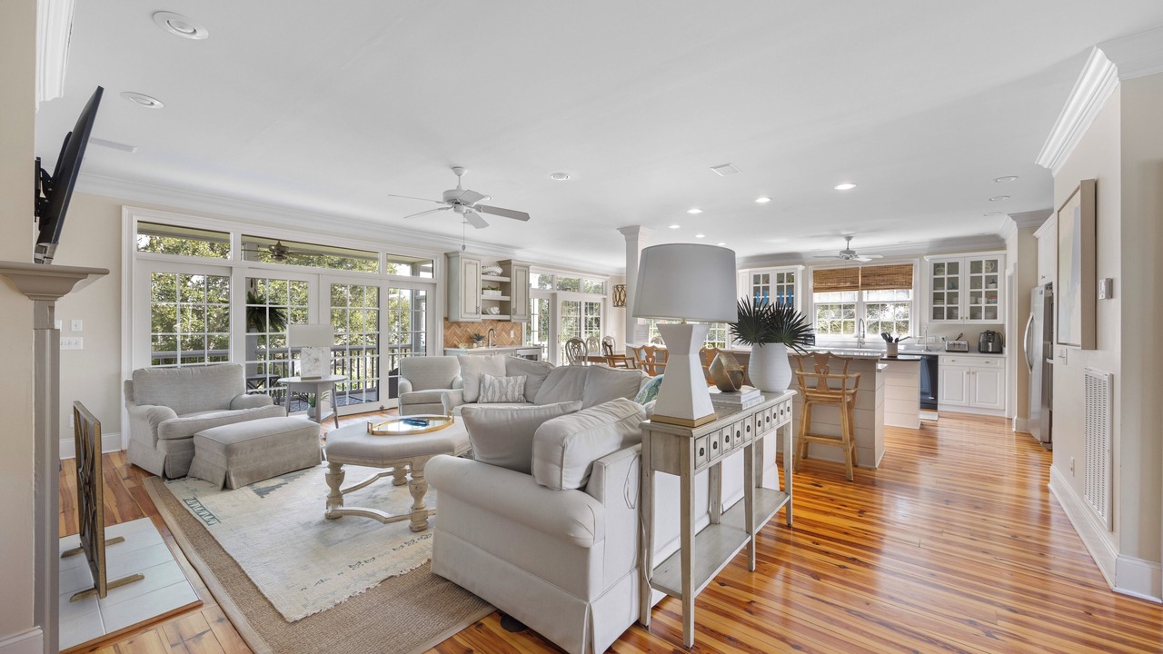 Photo of Livingroom in Pawleys Island