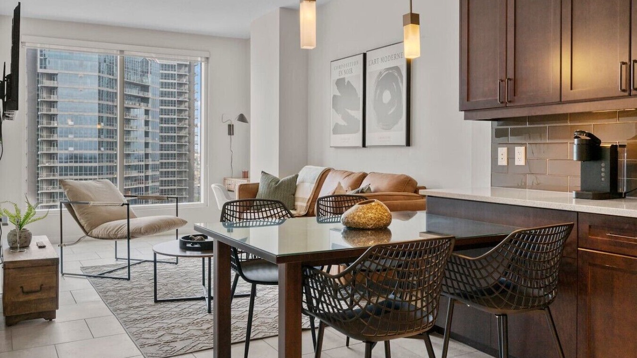 Photo of Livingroom in Beltline