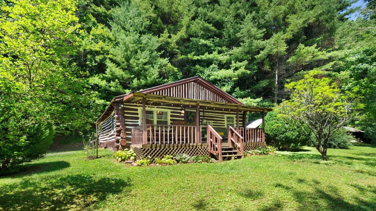 Photo of Outdoor in Spruce Pine