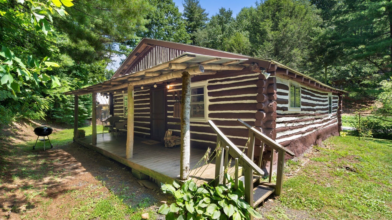 Photo of Outdoor in Spruce Pine