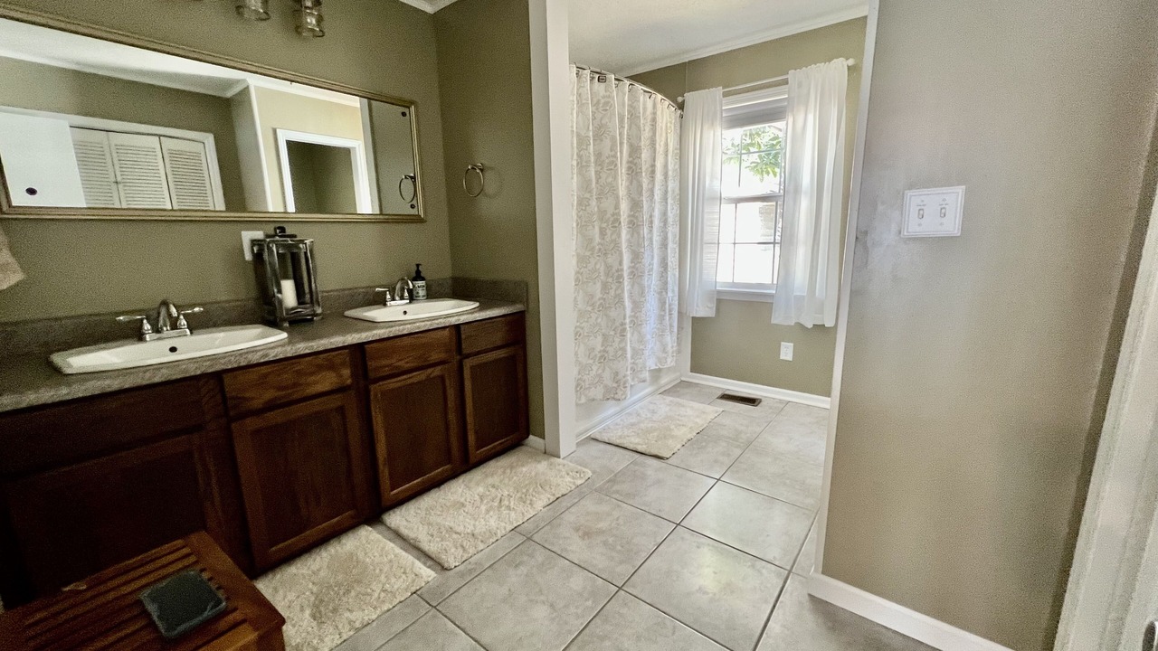 Photo of Bathroom in Summerton