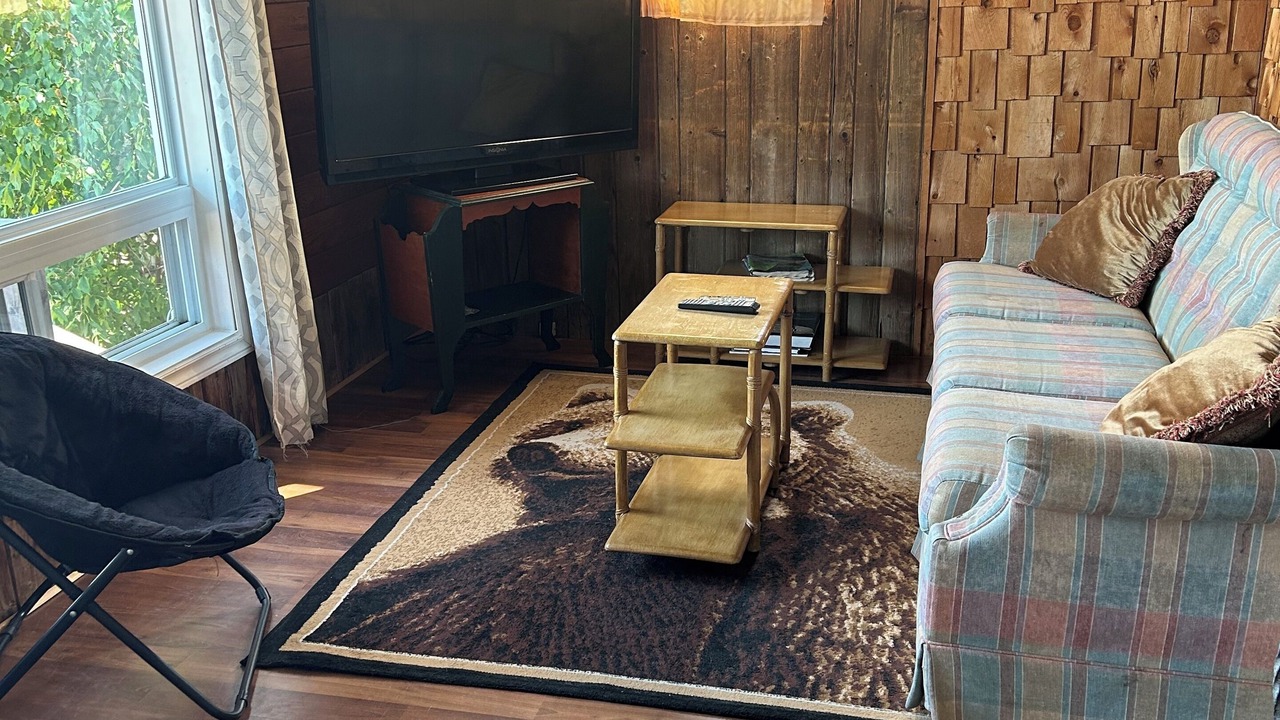 Photo of Livingroom in Nipissing