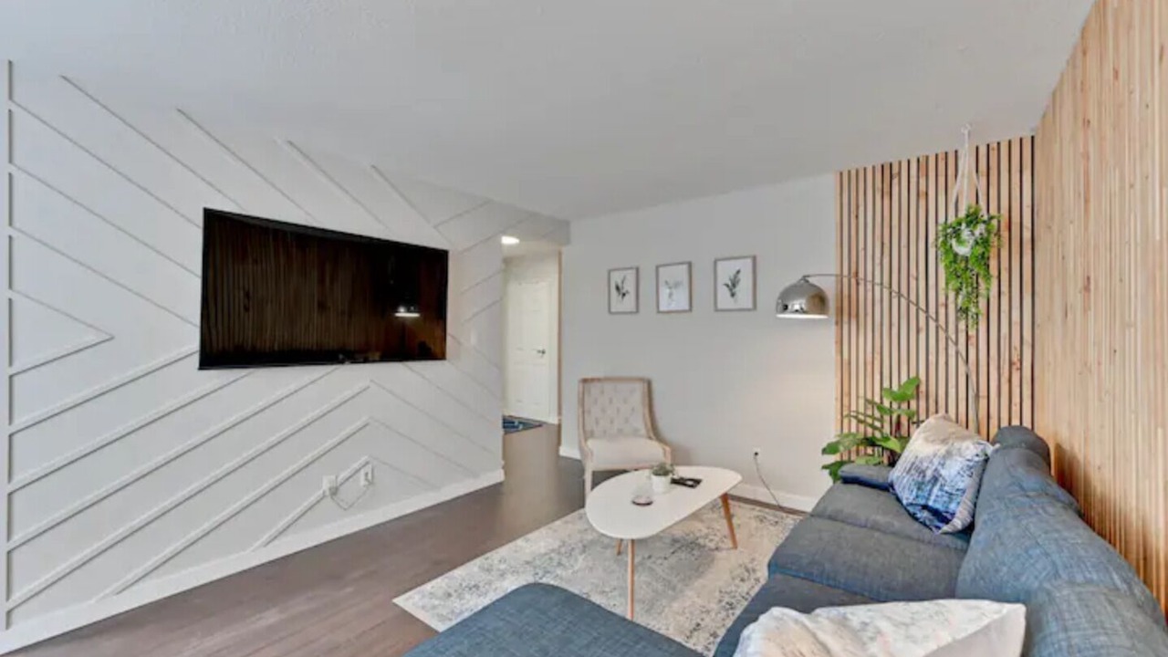 Photo of Livingroom in Southwest Edmonton