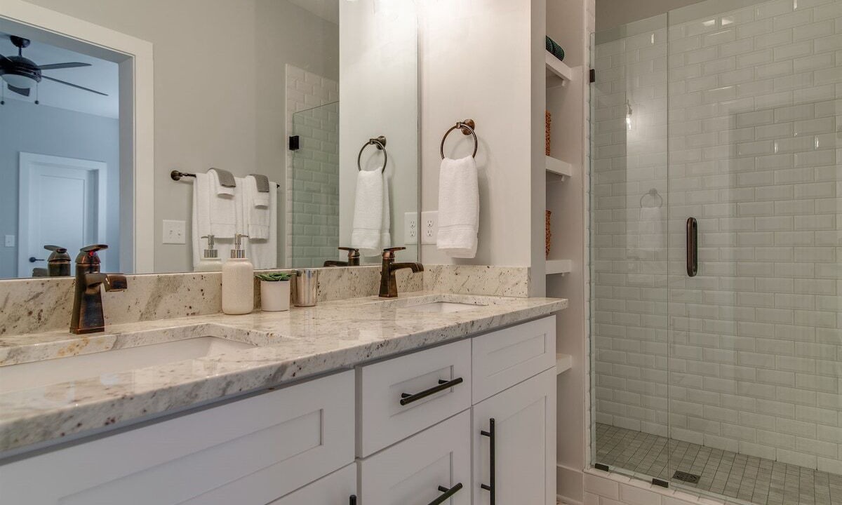 Photo of Bathroom in Hope Gardens