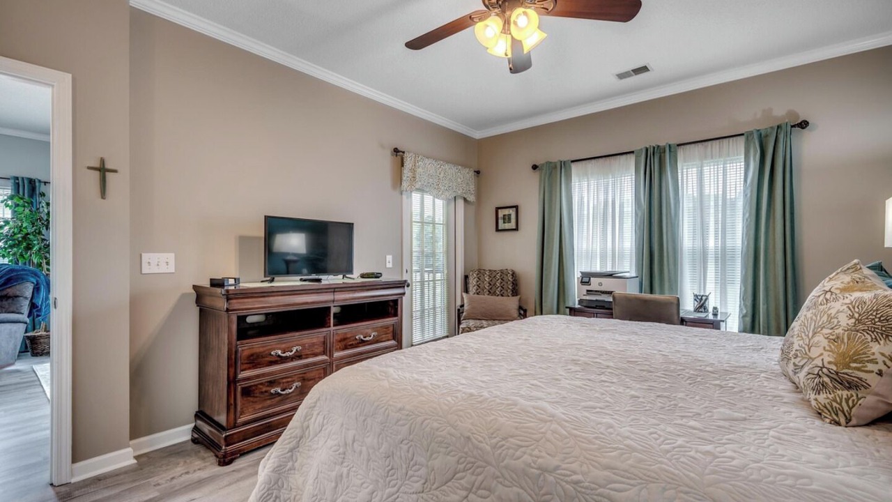 Photo of Bedroom in Red Hill