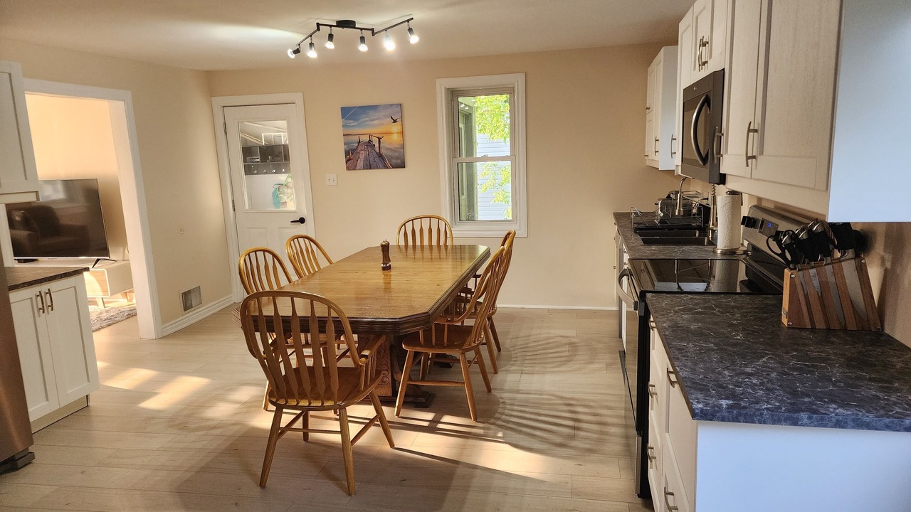 Photo of Kitchen in Parry Sound