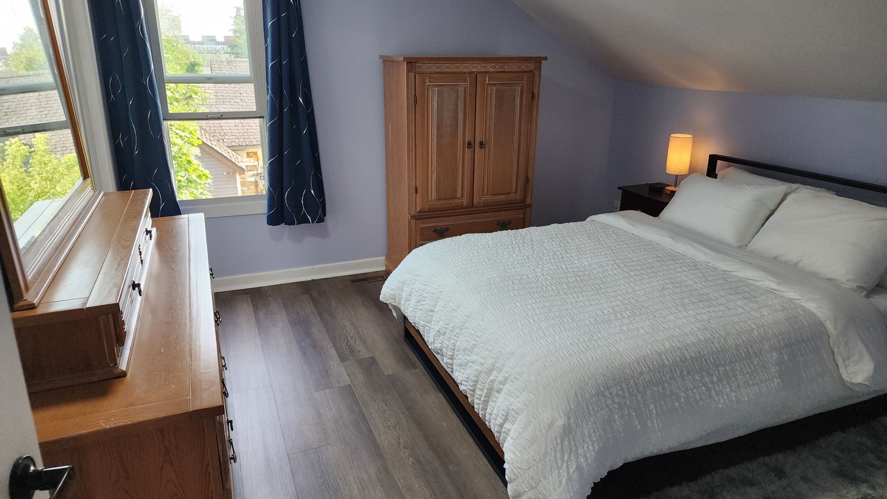 Photo of Bedroom in Parry Sound