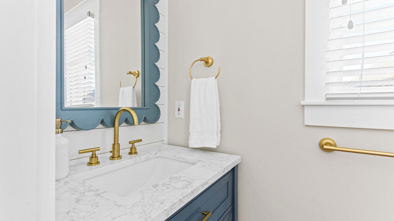 Photo of Bedroom in Flora's Bluff