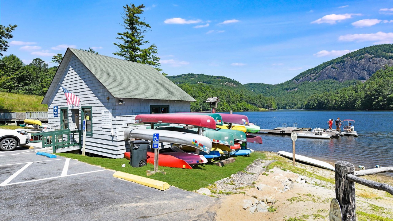 Photo of Outdoor in Sapphire
