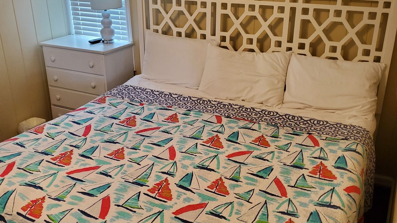 Photo of Bedroom in White Lake