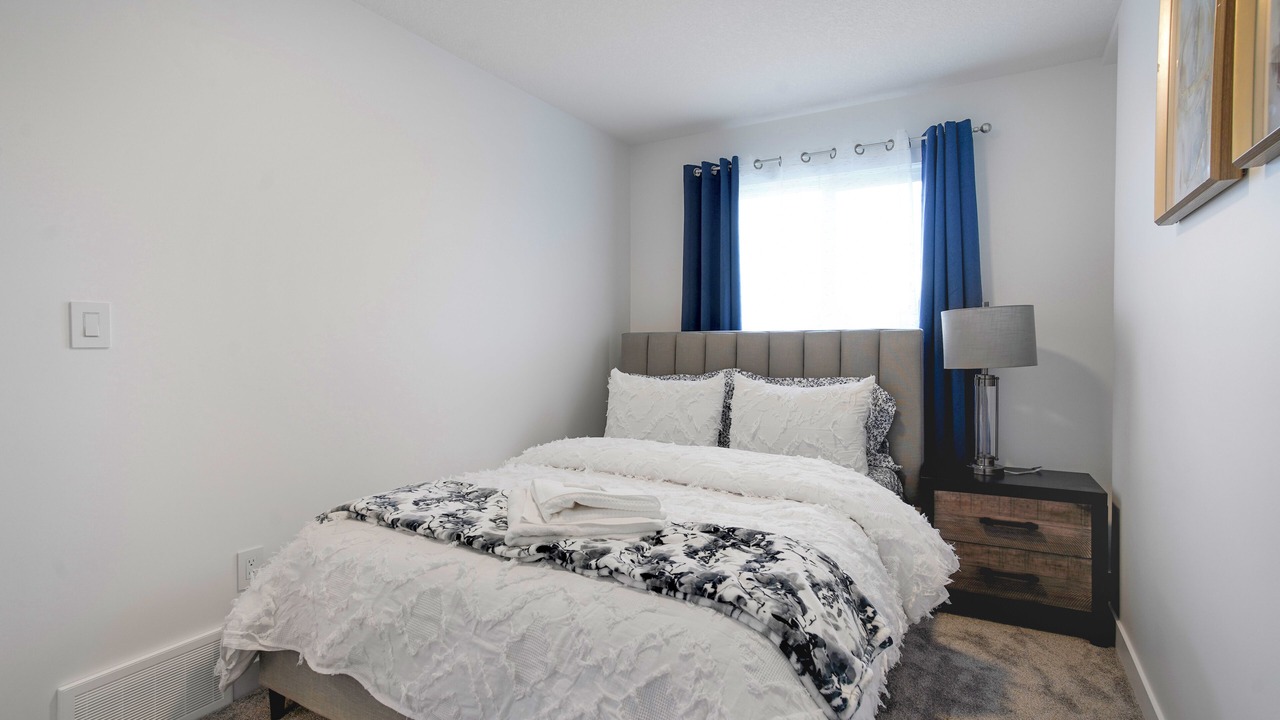 Photo of Bedroom in Jasper Place