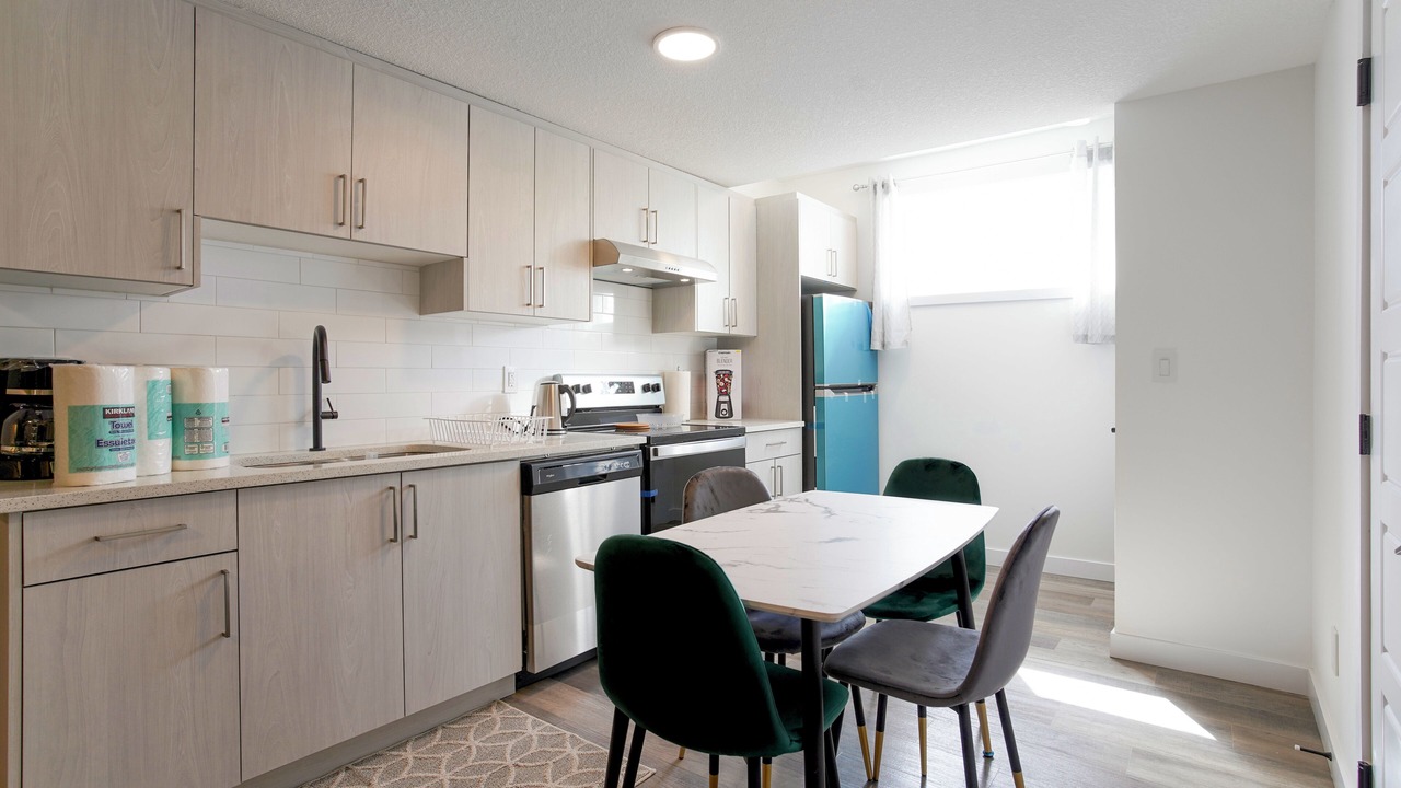 Photo of Kitchen in Jasper Place