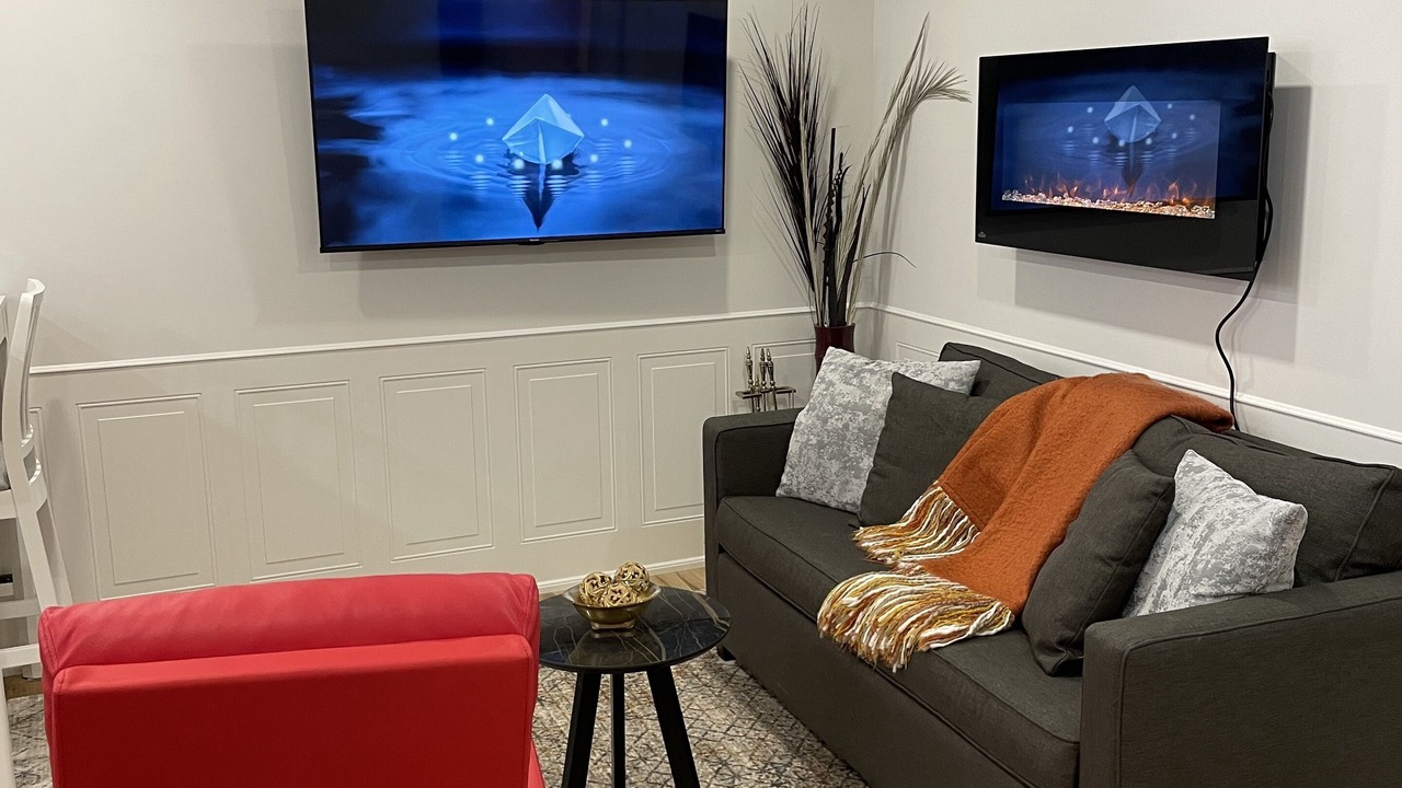 Photo of Livingroom in Newmarket