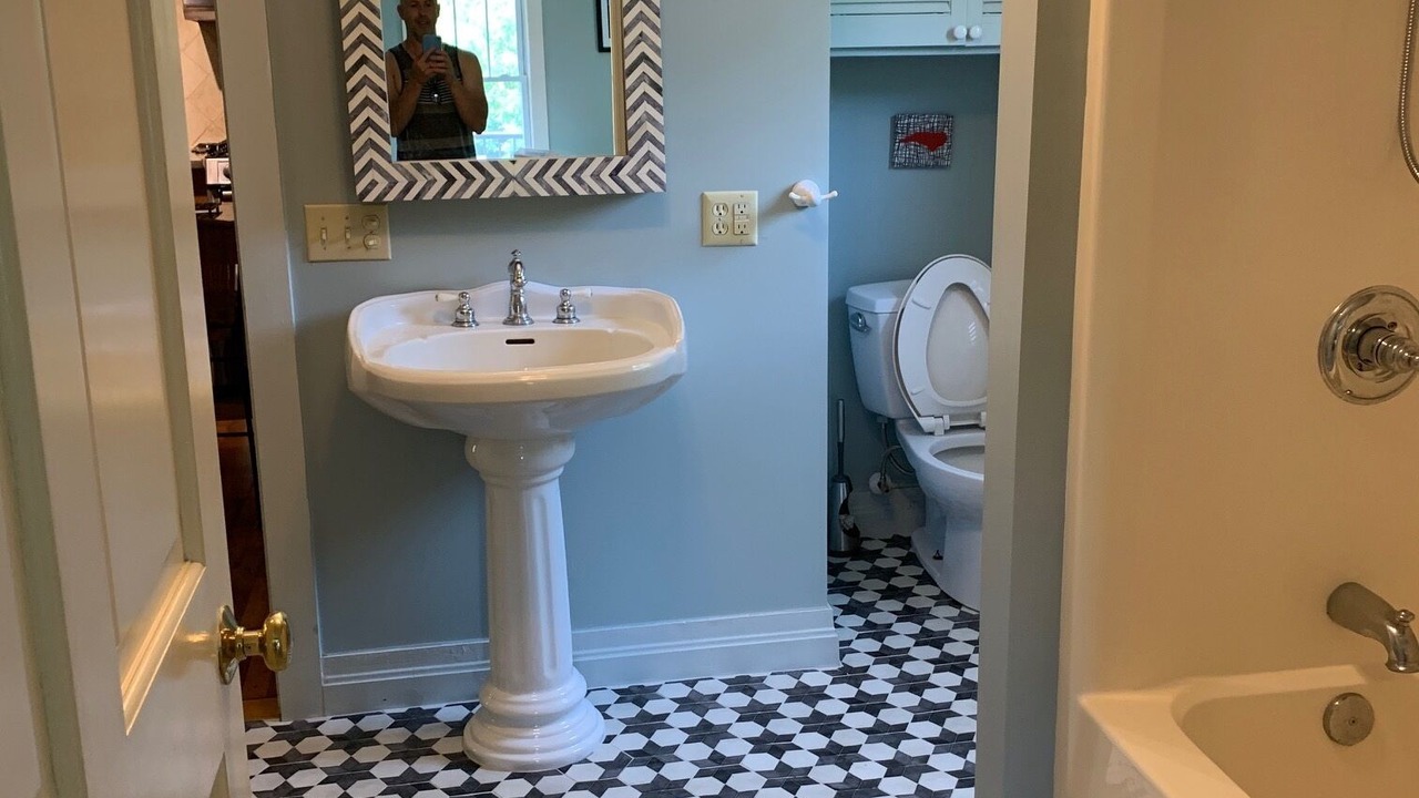 Photo of Bathroom in Lansing