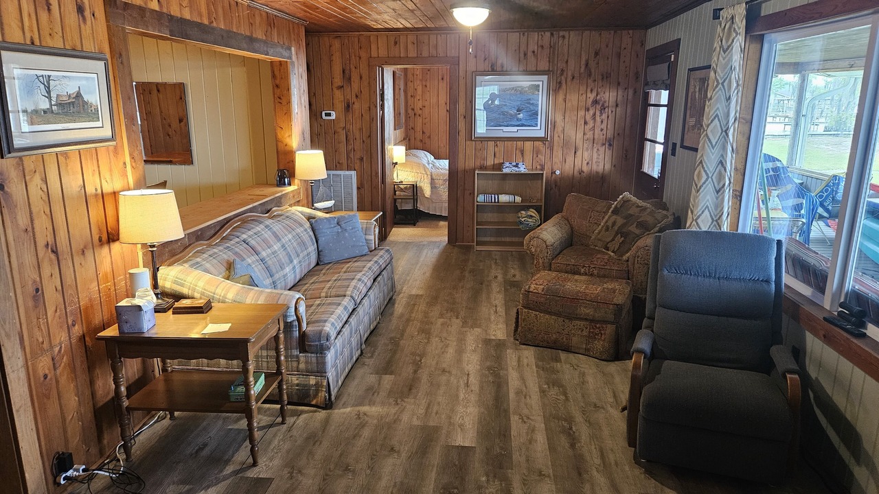 Photo of Livingroom in White Lake
