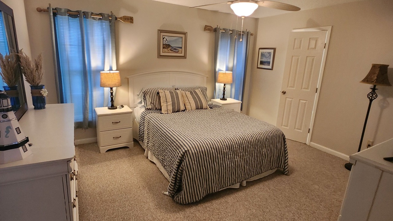 Photo of Bedroom in Little River