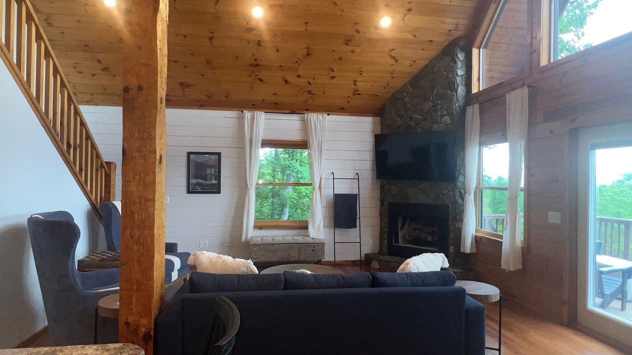 Photo of Livingroom in Franklin