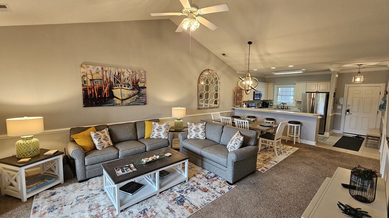 Photo of Livingroom in Central Myrtle Beach
