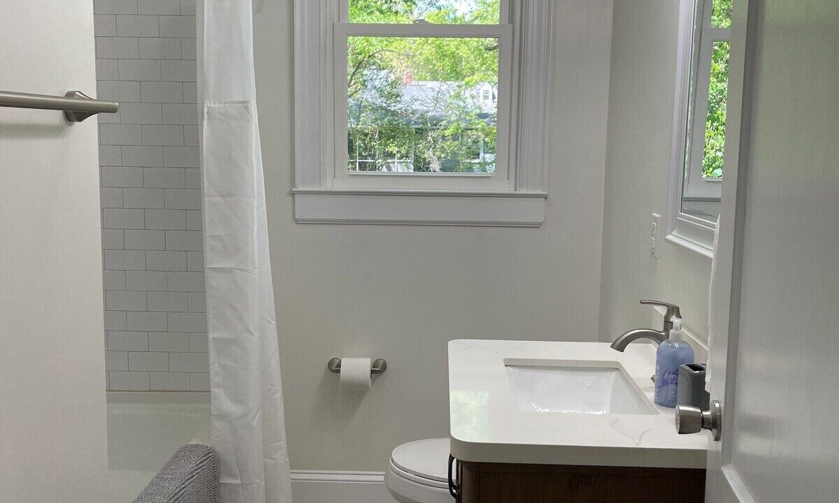Photo of Bathroom in Forest Hills