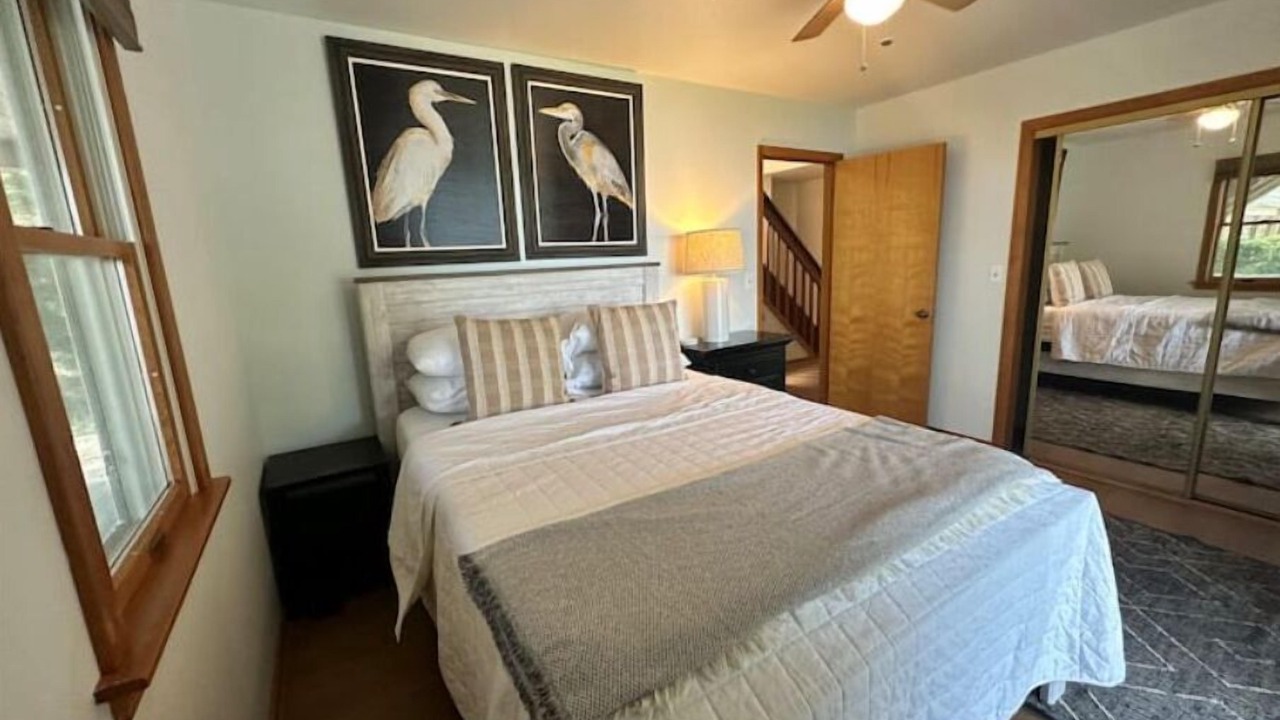 Photo of Bedroom in Colington Harbour