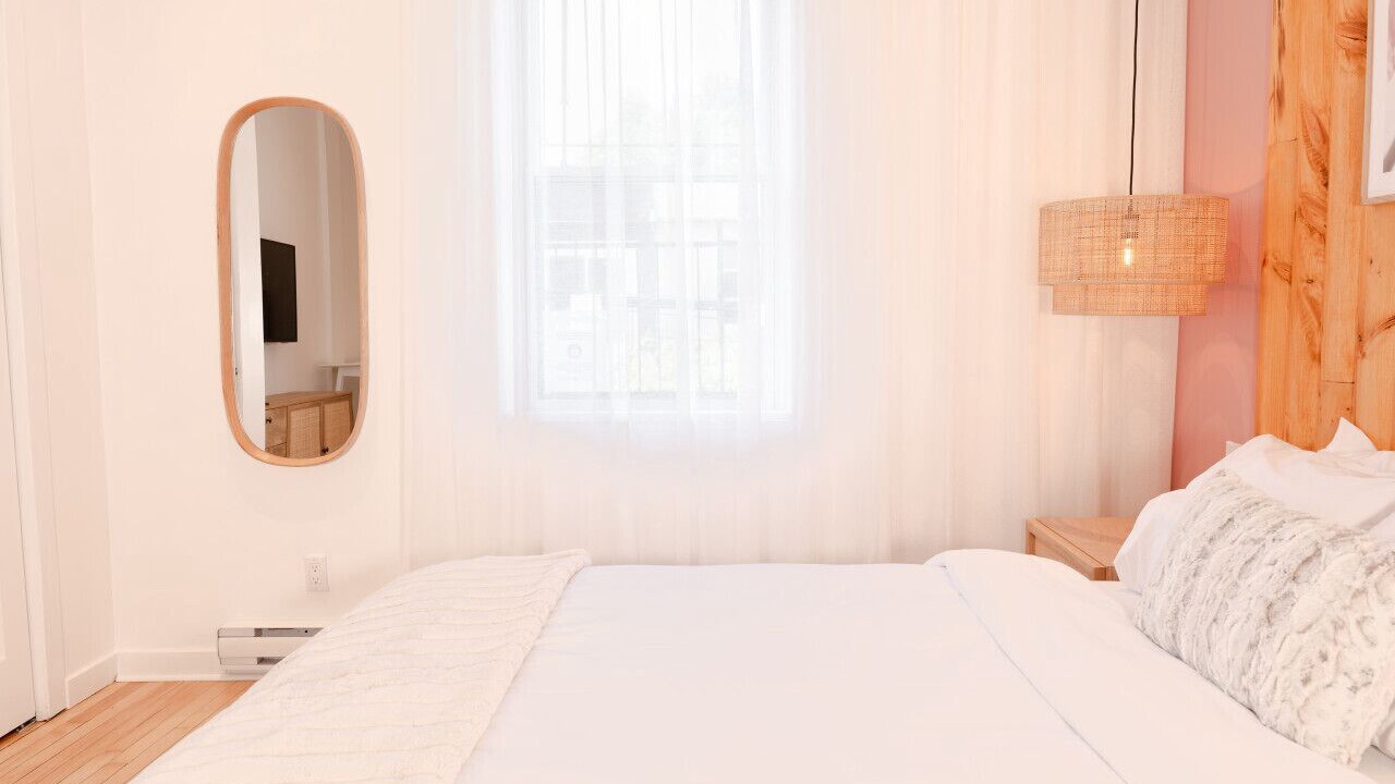 Photo of Bedroom in Plateau Mont Royal