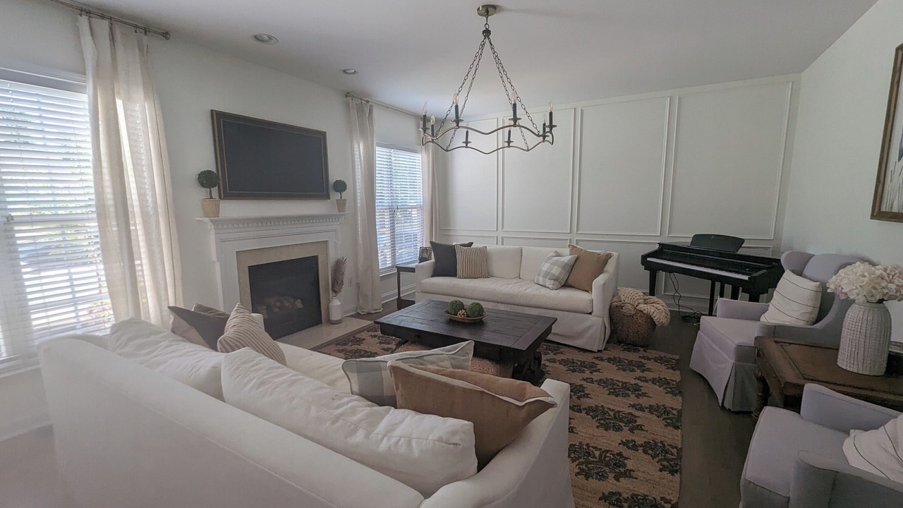 Photo of Livingroom in Cornelius