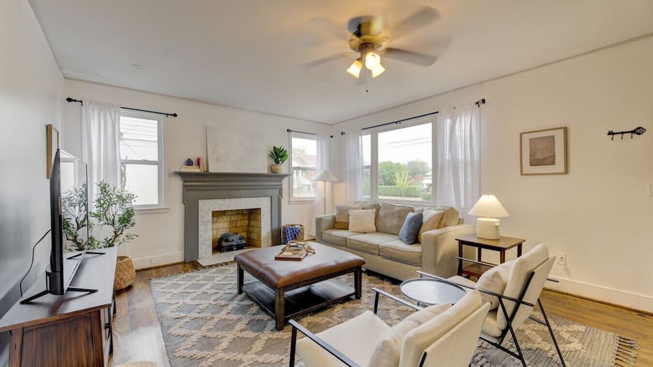 Photo of Livingroom in Earlewood