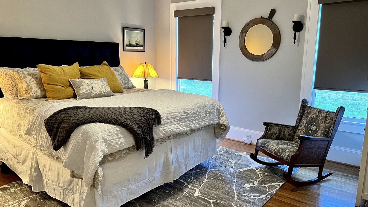 Photo of Bedroom in Statesville