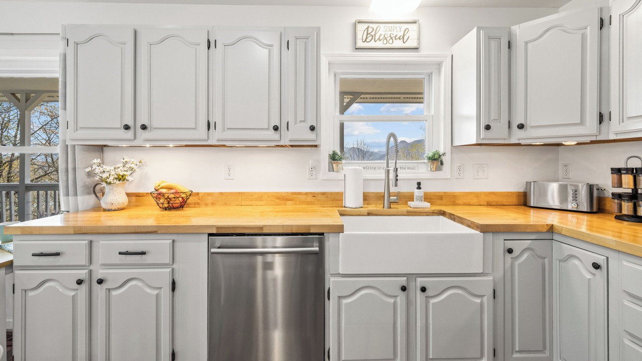 Photo of Kitchen in Lake Lure