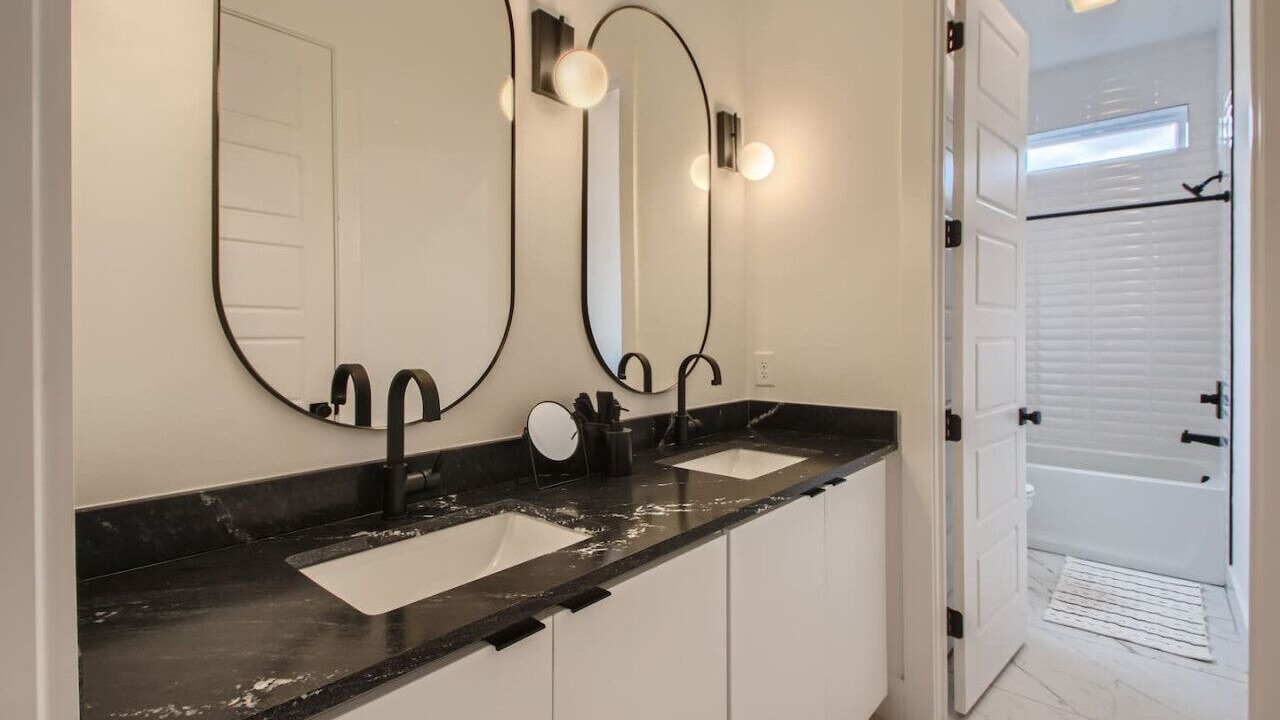 Photo of Bathroom in Edgehill