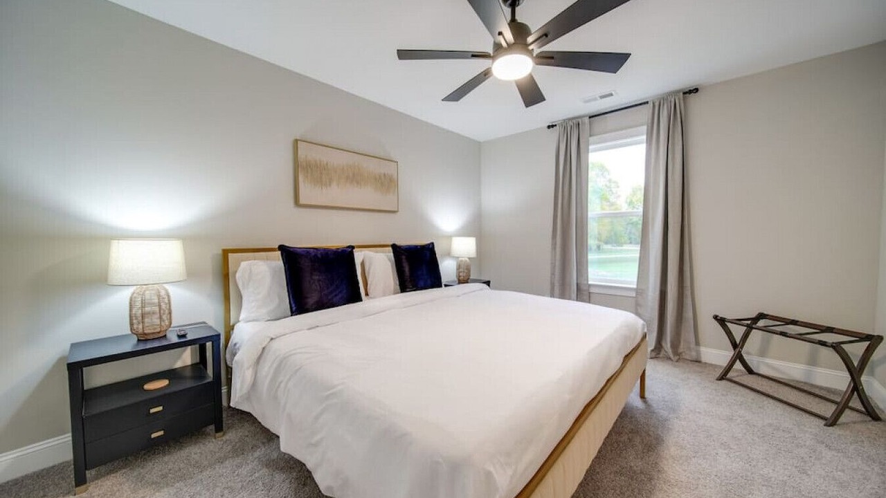 Photo of Bedroom in Belmont
