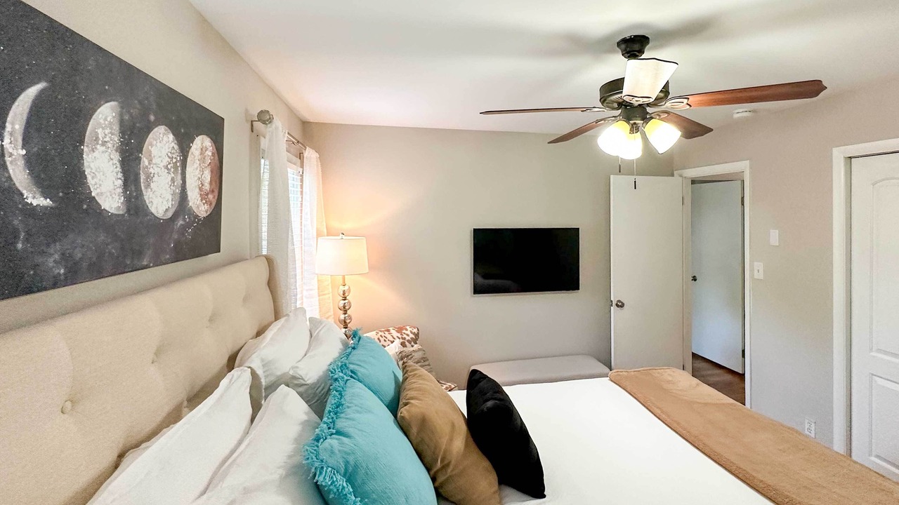 Photo of Bedroom in Raleigh
