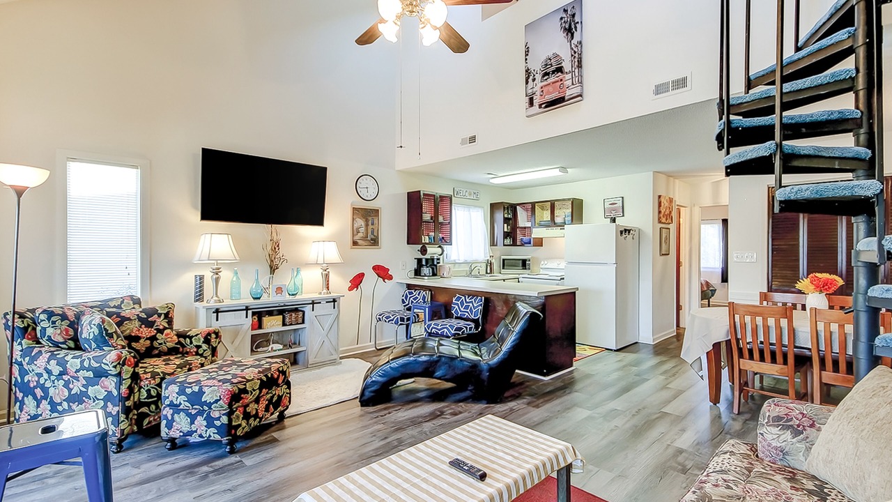 Photo of Livingroom in Surfside Beach