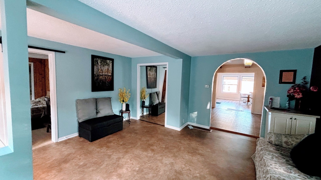 Photo of Livingroom in Papineauville